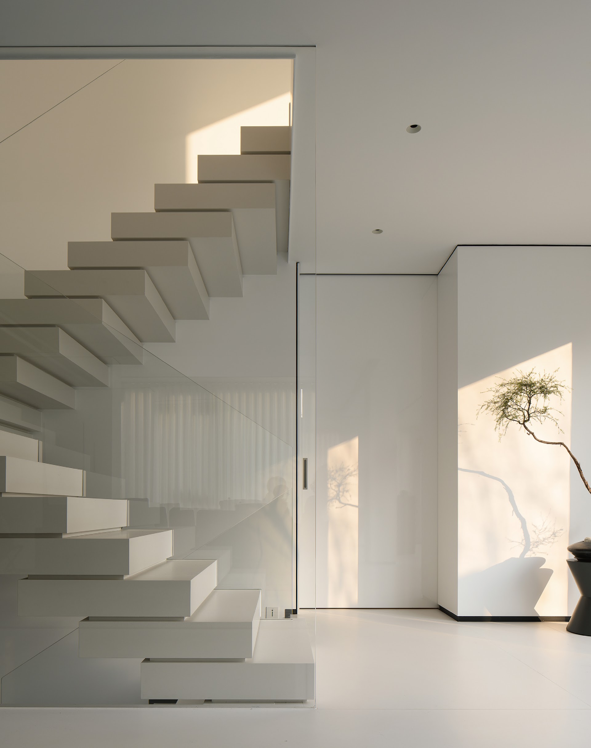Moorgen Pattaya architectural light — scene view