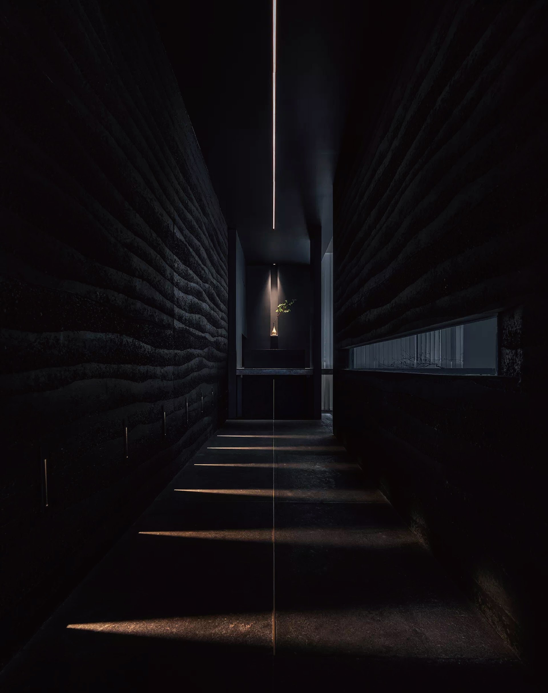 Moorgen Bajo Floor Light architectural light — scene view